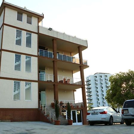 Rainbow Rooms Apart Hotel Makhinjauri Exterior foto