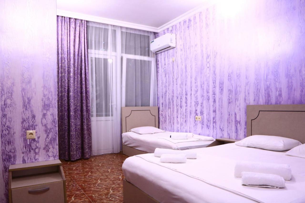 Rainbow Rooms Apart Hotel Makhinjauri Exterior foto