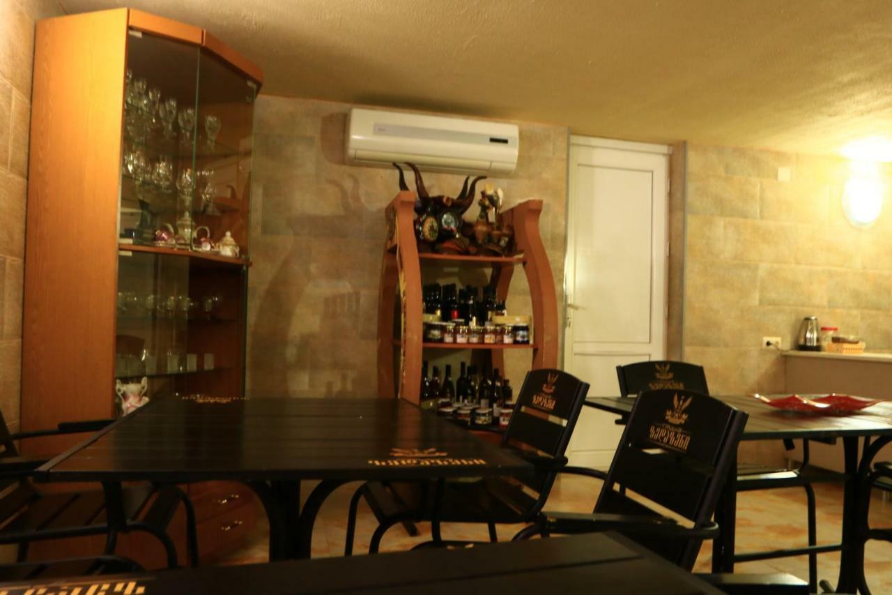 Rainbow Rooms Apart Hotel Makhinjauri Exterior foto